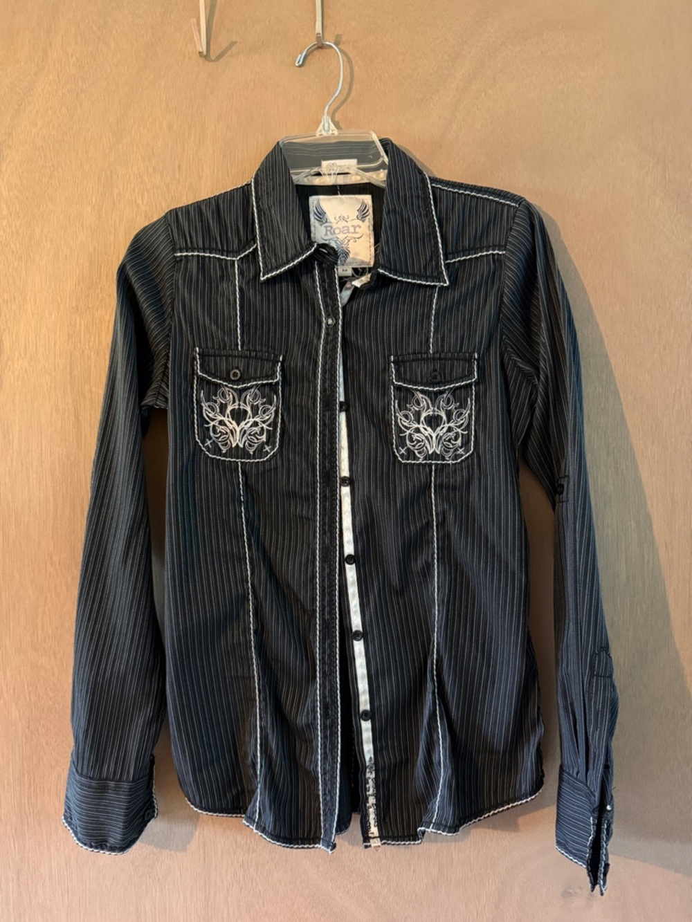Roar Womans Black Pinstripe Button-Down Shirt with White Embroidered Pockets